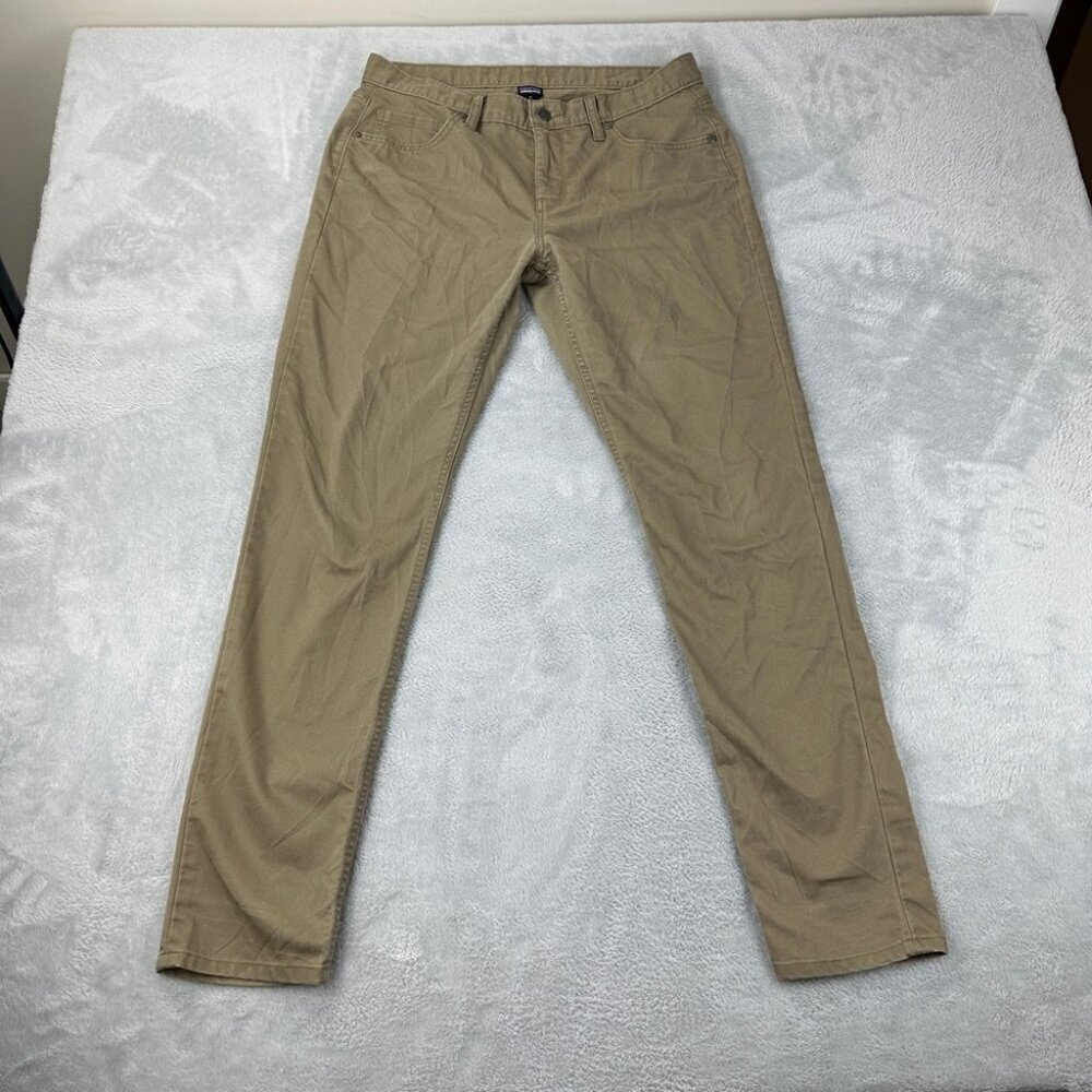 Patagonia Women’s Size 12 US Pinyon Pined Beige Pants 55460 Style Number